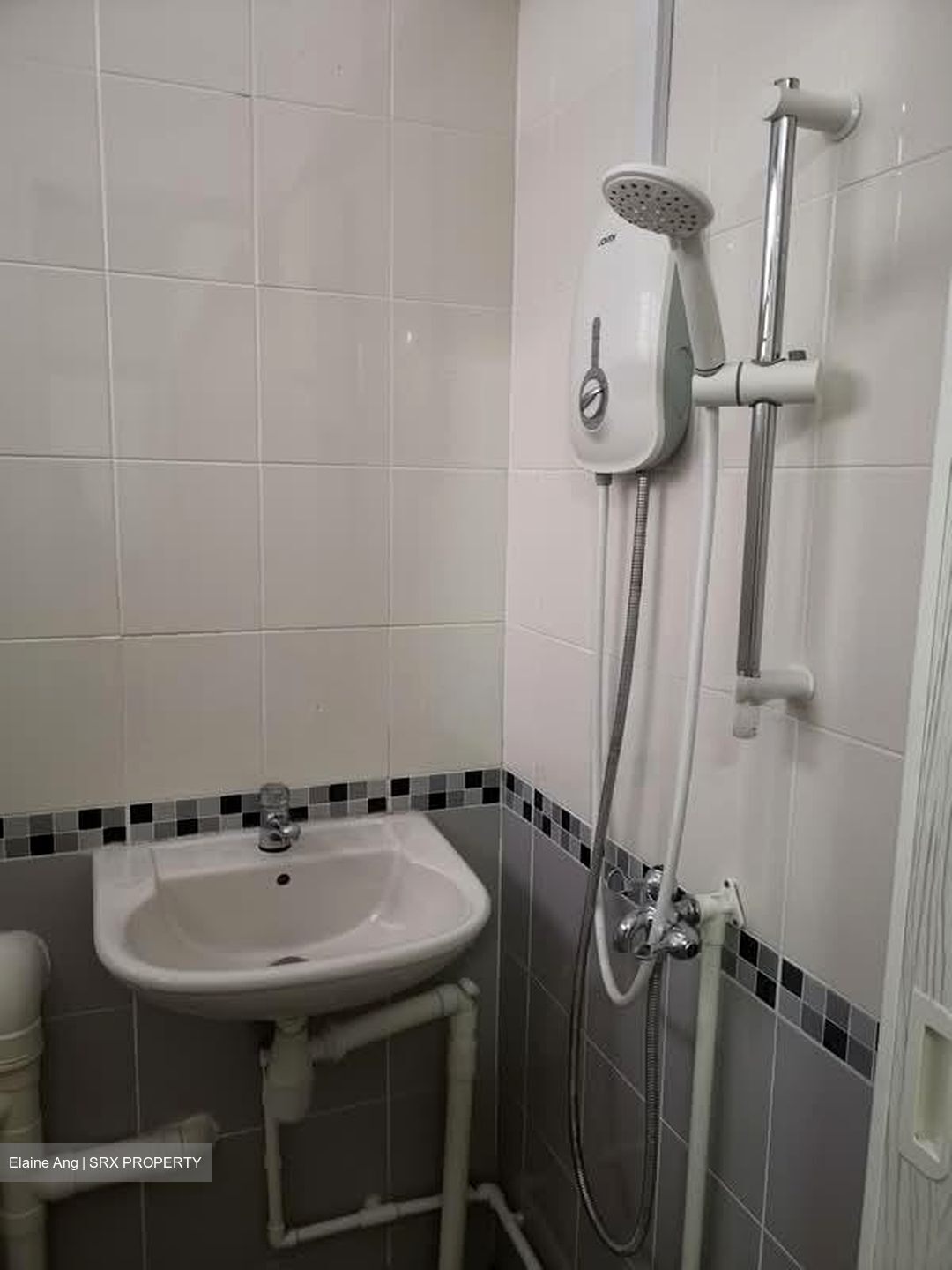 Blk 105 Clementi Street 12 (Clementi), HDB 3 Rooms #543183121